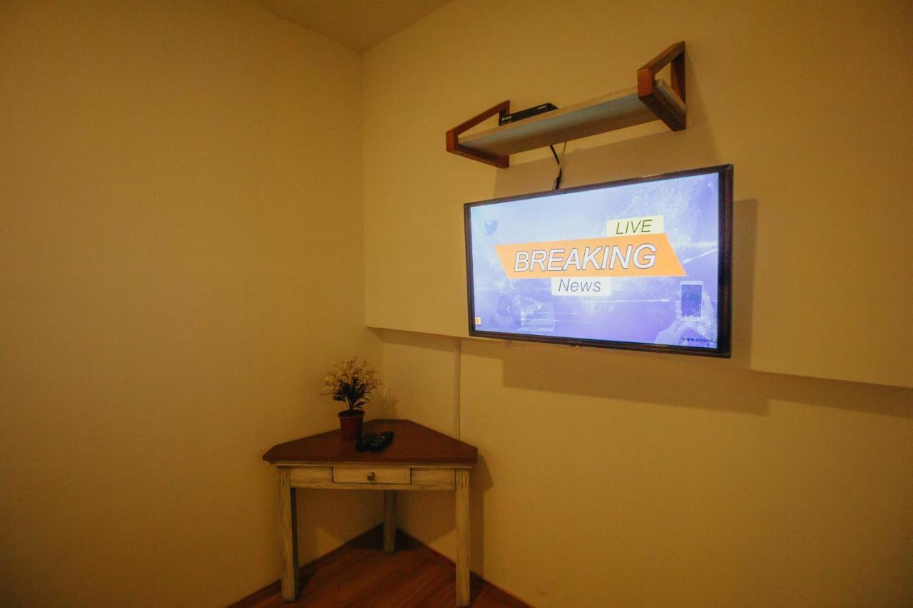 Urbanest Inn House Slipi Jakarta Luaran gambar